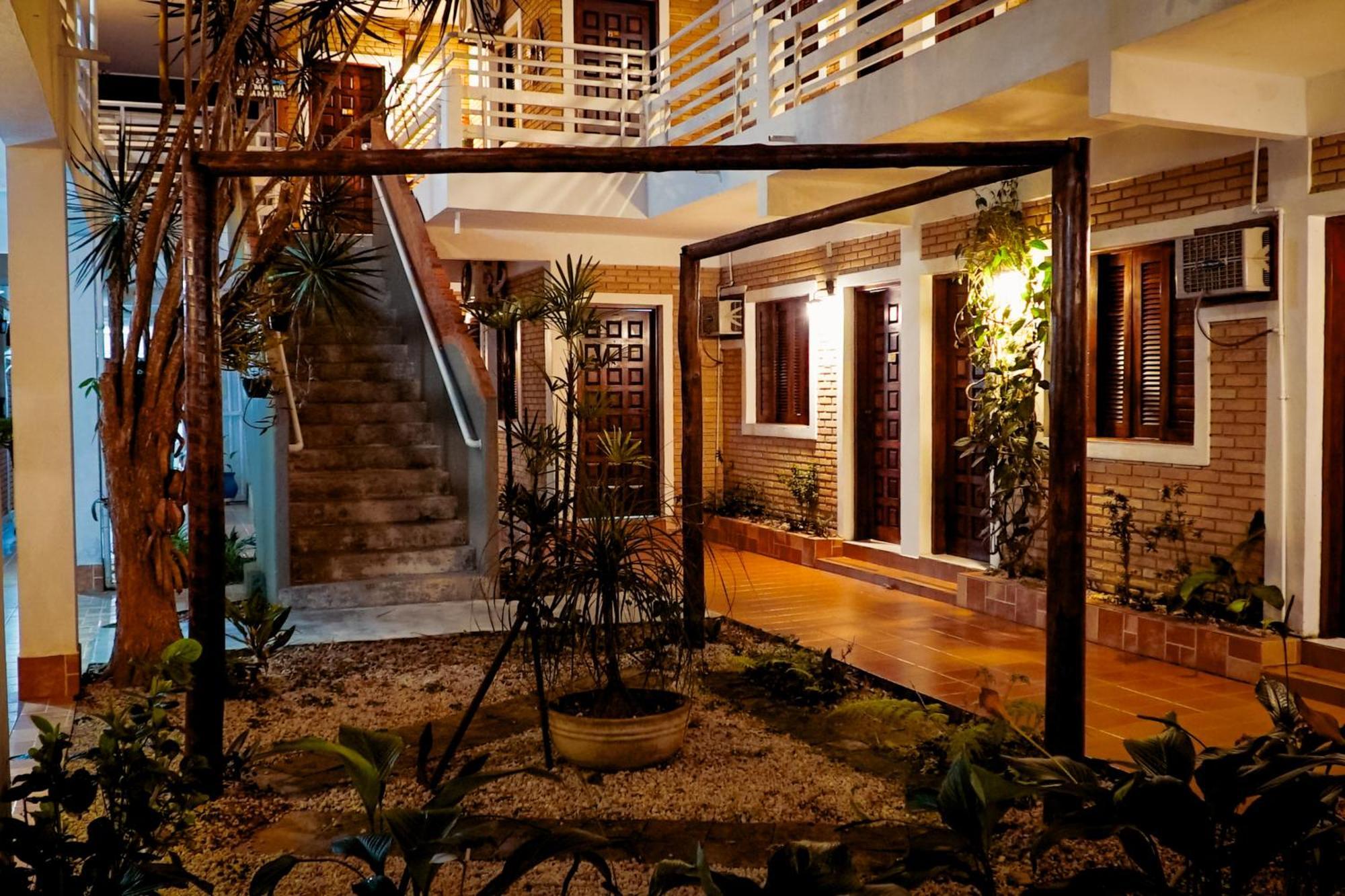 Velinn Pousada Ubatuba Tropical Extérieur photo